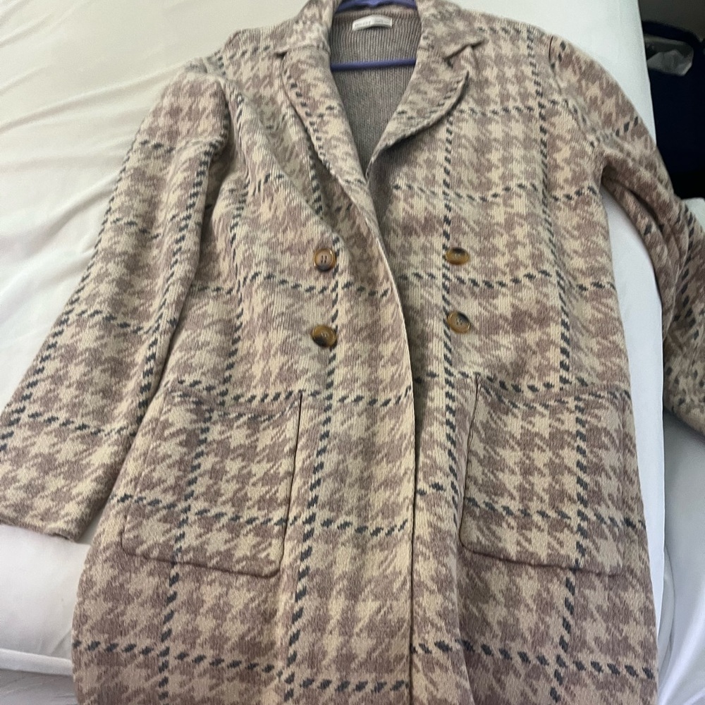 Gorgeous Shacket! - Picture 3 of 11